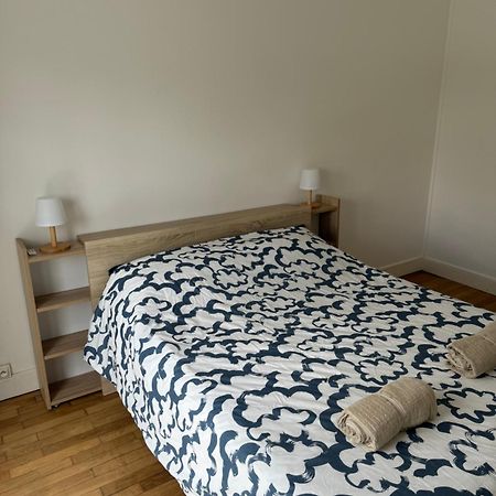 Appartement Proche De Tours 圣阿韦尔坦 外观 照片
